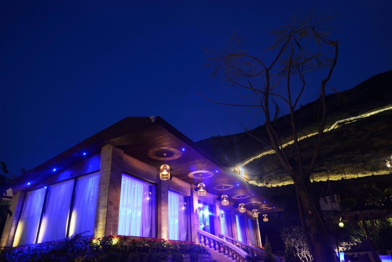 Della Resorts Lonavala Exterior photo